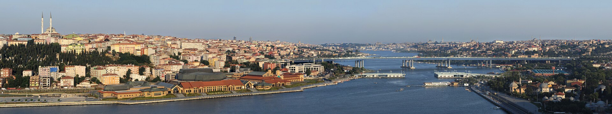 Istanbul from Pierre Loti hill Istanbul from Pierre Loti hill