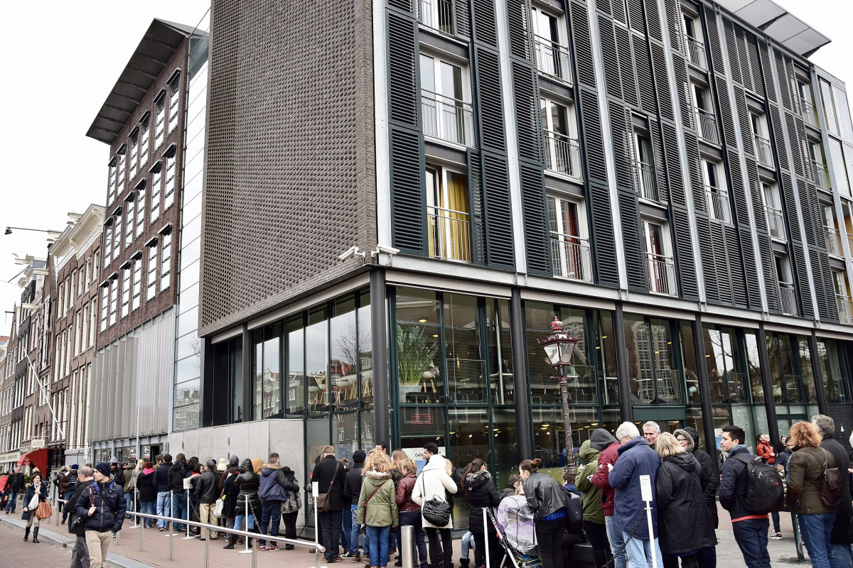 The Anne Frank House exterior on Prinsengracht. The Anne Frank House exterior on Prinsengracht.