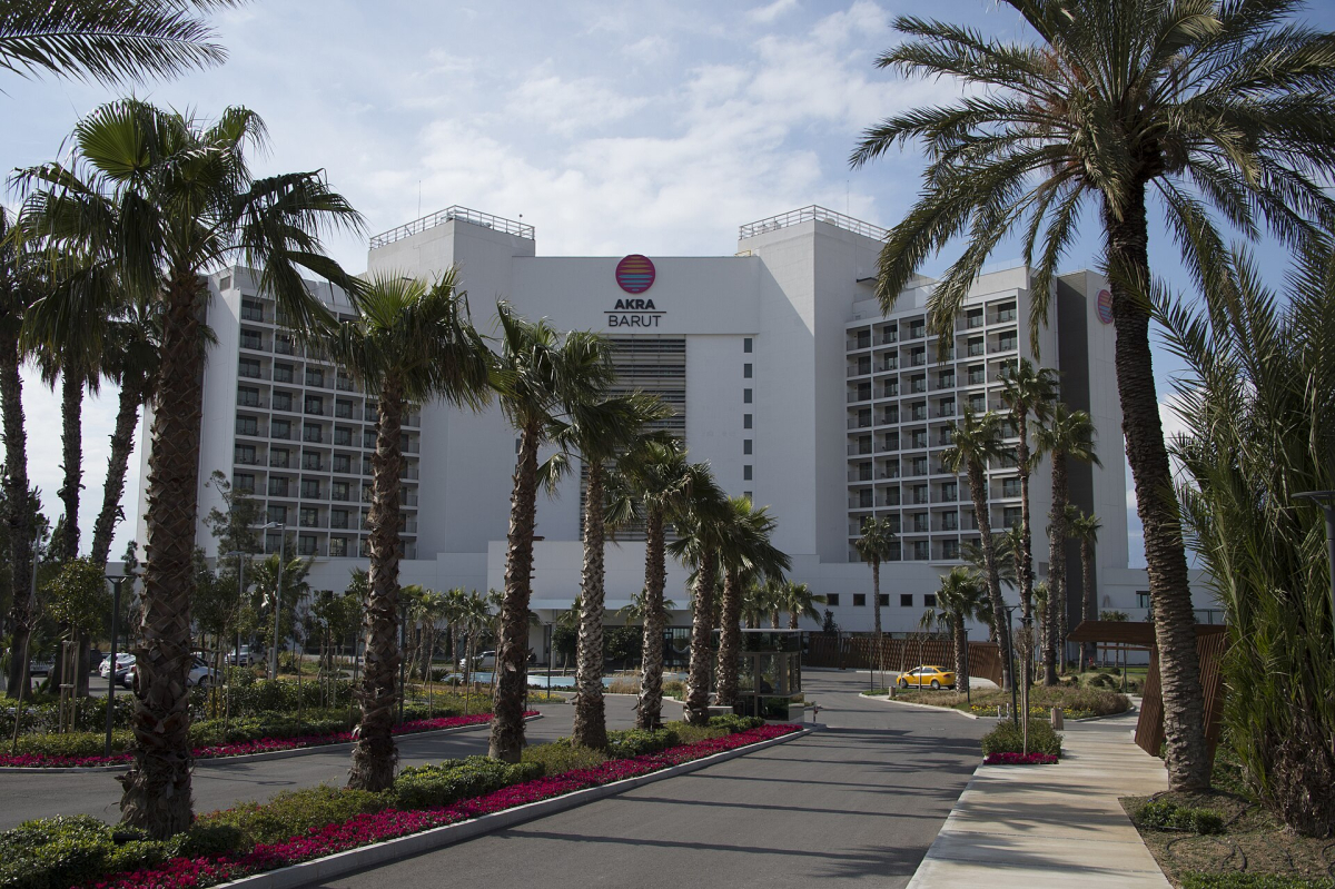 Exterior of Antalya Barut Hotel, now Akra Antalya, photographed in 2015 Exterior of Antalya Barut Hotel, now Akra Antalya, photographed in 2015