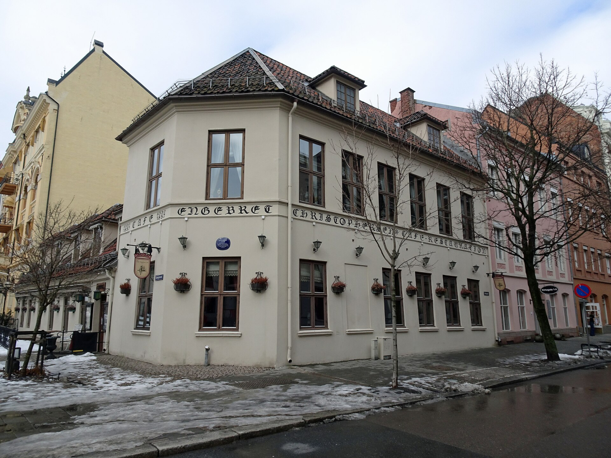 Engebret Café on Bankplassen in Oslo, photographed in March 2023. Engebret Café on Bankplassen in Oslo, photographed in March 2023.