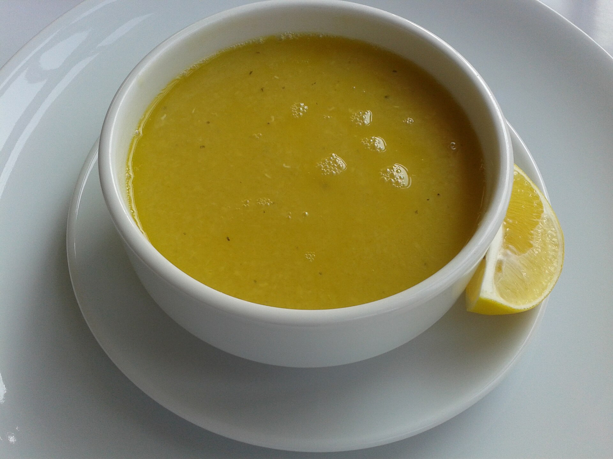 A bowl of Turkish lentil soup with lemon A bowl of Turkish lentil soup with lemon