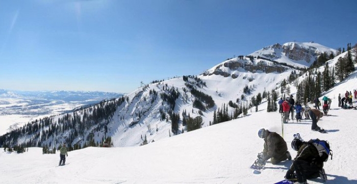 4 Tips for Planning a Winter Bachelorette Vacation in Jackson Hole, WY - photo Patrick Morton 4 Tips for Planning a Winter Bachelorette Vacation in Jackson Hole, WY